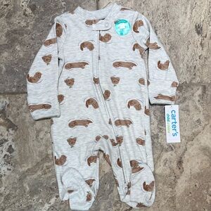 NWT size 0-3 Carter’s Gray 2 way zipper One Piece with Otter print